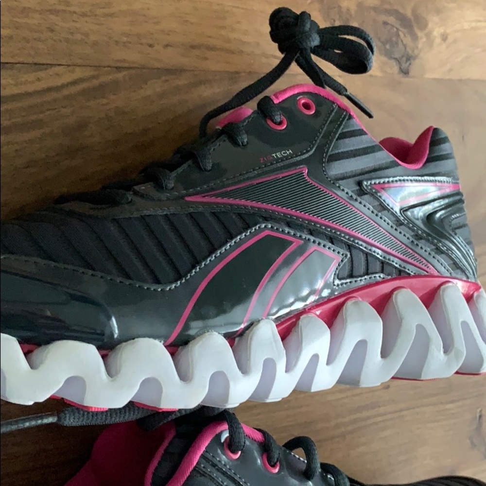 Reebok Women’s Zig Activate - Size 10 - Picture 3 of 6